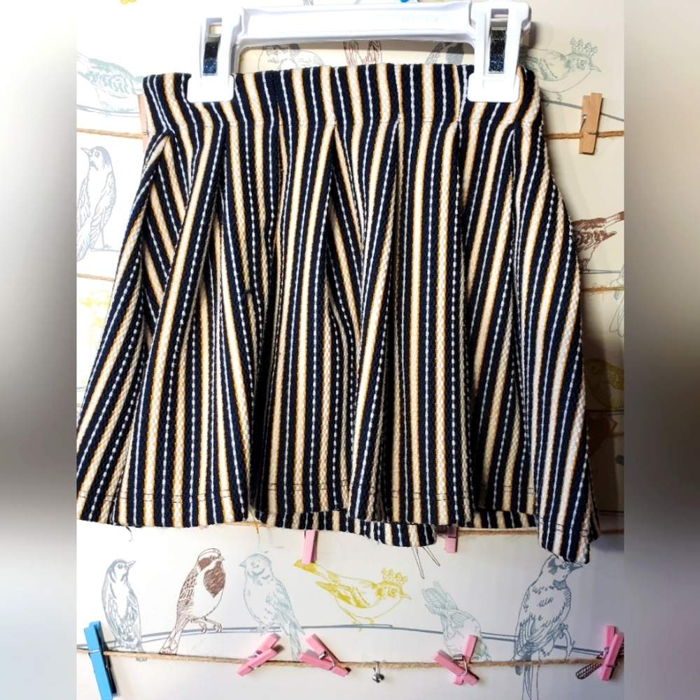 Zara skirt size 5T